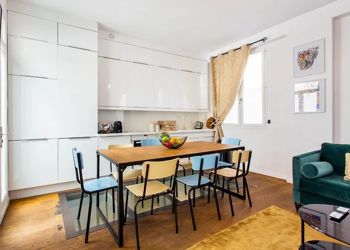 Apartment Beautiful House South Pigalle-opera